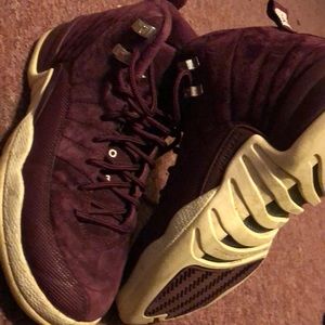 Used Air Jordan 12 Retro ‘Bordeaux’
